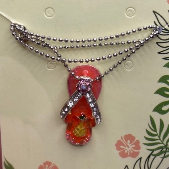 NEW Bluefin Hawaii Jewelry Rhinestone Pineapple Flip Flop Necklace - Picture 1 of 4